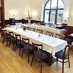 Madi Kuria Es Rendezvenykoezpont 3* Mád